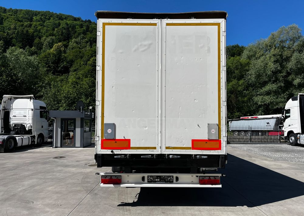 Schwarzmuller Firanka Standard // 2017 Rok // Podwójna podłoga // - Schuifzeiloplegger: afbeelding 2 Schwarzmuller Firanka Standard // 2017 Rok // Podwójna podłoga // - Schuifzeiloplegger: afbeelding 2