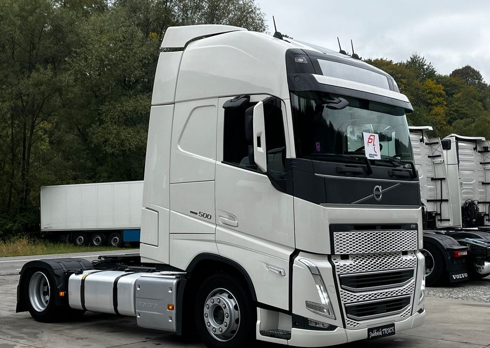 Volvo FH500 // Mega // Zamiana na starszy // 2021 Rok // New Face // Parkclima // Joystick // Serwisowany !!! - Trekker: afbeelding 3 Volvo FH500 // Mega // Zamiana na starszy // 2021 Rok // New Face // Parkclima // Joystick // Serwisowany !!! - Trekker: afbeelding 3