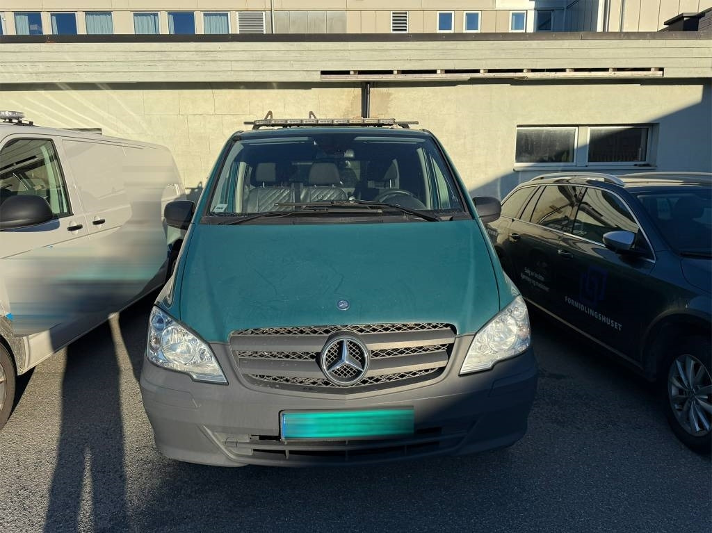 Mercedes-Benz Vito 116 CDI 4x4 - Kleine bestelwagen: afbeelding 2 Mercedes-Benz Vito 116 CDI 4x4 - Kleine bestelwagen: afbeelding 2