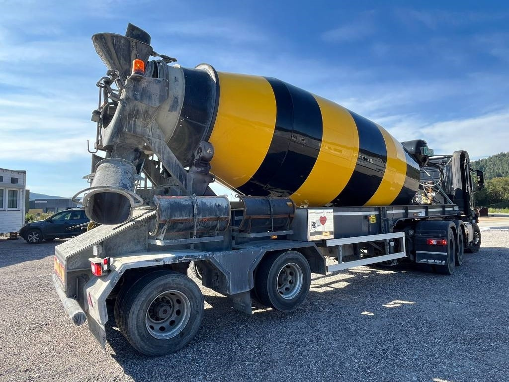 Mercedes-Benz Arocs 6X4 AMT BT 220 semi-trailer concrete mixer - Trekker, Betonmixer oplegger: afbeelding 2 Mercedes-Benz Arocs 6X4 AMT BT 220 semi-trailer concrete mixer - Trekker, Betonmixer oplegger: afbeelding 2