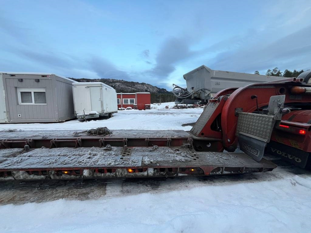 Vang ATHLS 3+1 Volvo FH16 750 Heavy Haul 8x2 - Dieplader oplegger: afbeelding 5 Vang ATHLS 3+1 Volvo FH16 750 Heavy Haul 8x2 - Dieplader oplegger: afbeelding 5