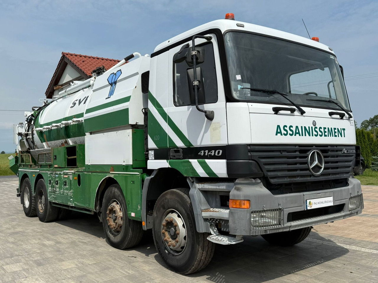 Mercedes-Benz Actros 4140 8x4 Wóz Asenizacyjny Beczkowóz 16500 Litrów - Vacuümwagen: afbeelding 1 Mercedes-Benz Actros 4140 8x4 Wóz Asenizacyjny Beczkowóz 16500 Litrów - Vacuümwagen: afbeelding 1