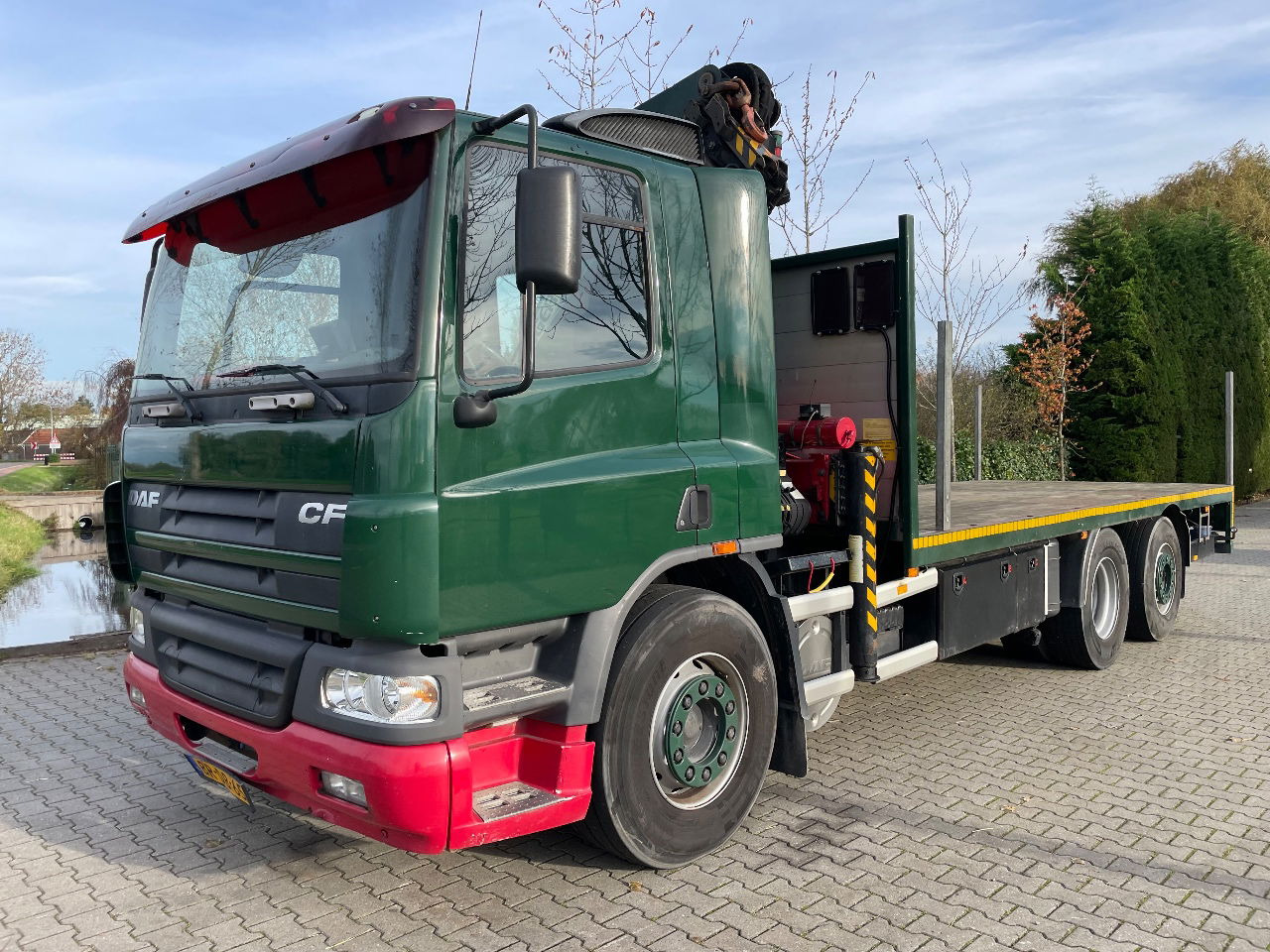 DAF CF 75.310 With Palfinger PK20002 crane - Vrachtwagen met open laadbak, Kraanwagen: afbeelding 2 DAF CF 75.310 With Palfinger PK20002 crane - Vrachtwagen met open laadbak, Kraanwagen: afbeelding 2