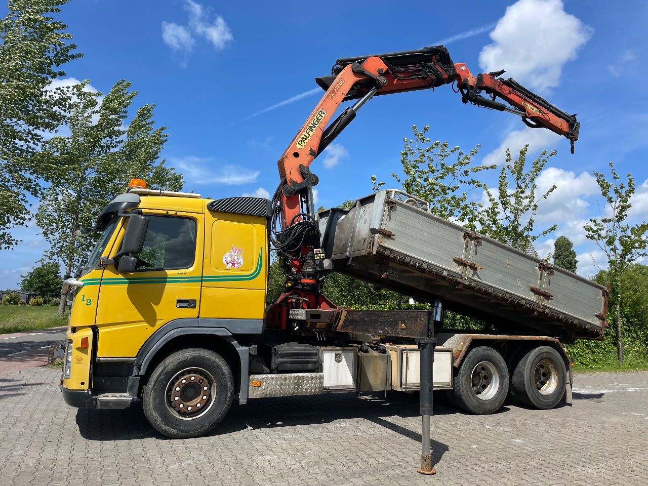 Volvo FM 12.380 .380 with Palfinger PK27000 with jib and tipper box - Kipper vrachtwagen, Kraanwagen: afbeelding 1 Volvo FM 12.380 .380 with Palfinger PK27000 with jib and tipper box - Kipper vrachtwagen, Kraanwagen: afbeelding 1