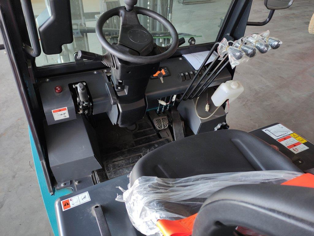 Baoli KBE35 - Elektrische heftruck: afbeelding 5 Baoli KBE35 - Elektrische heftruck: afbeelding 5