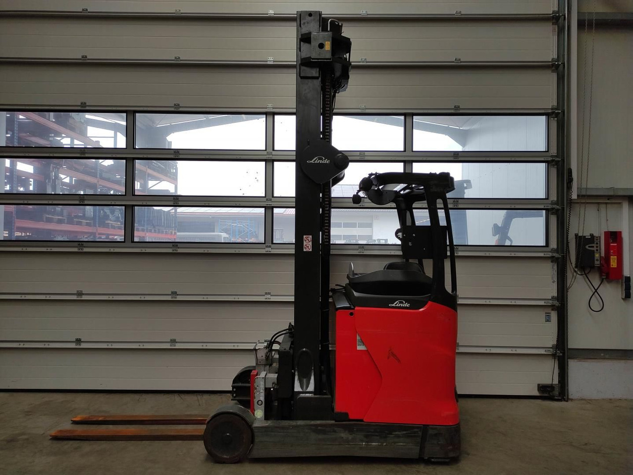 Linde R20-1120 - Reach truck: afbeelding 1 Linde R20-1120 - Reach truck: afbeelding 1