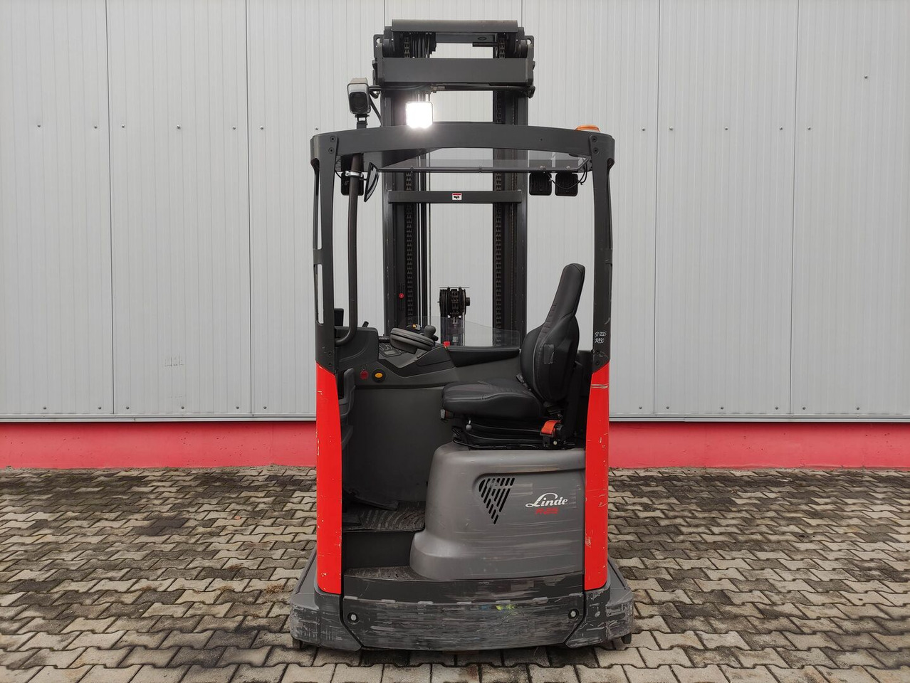 Linde R25F (UFW250TFVRF635) - Reach truck: afbeelding 4 Linde R25F (UFW250TFVRF635) - Reach truck: afbeelding 4