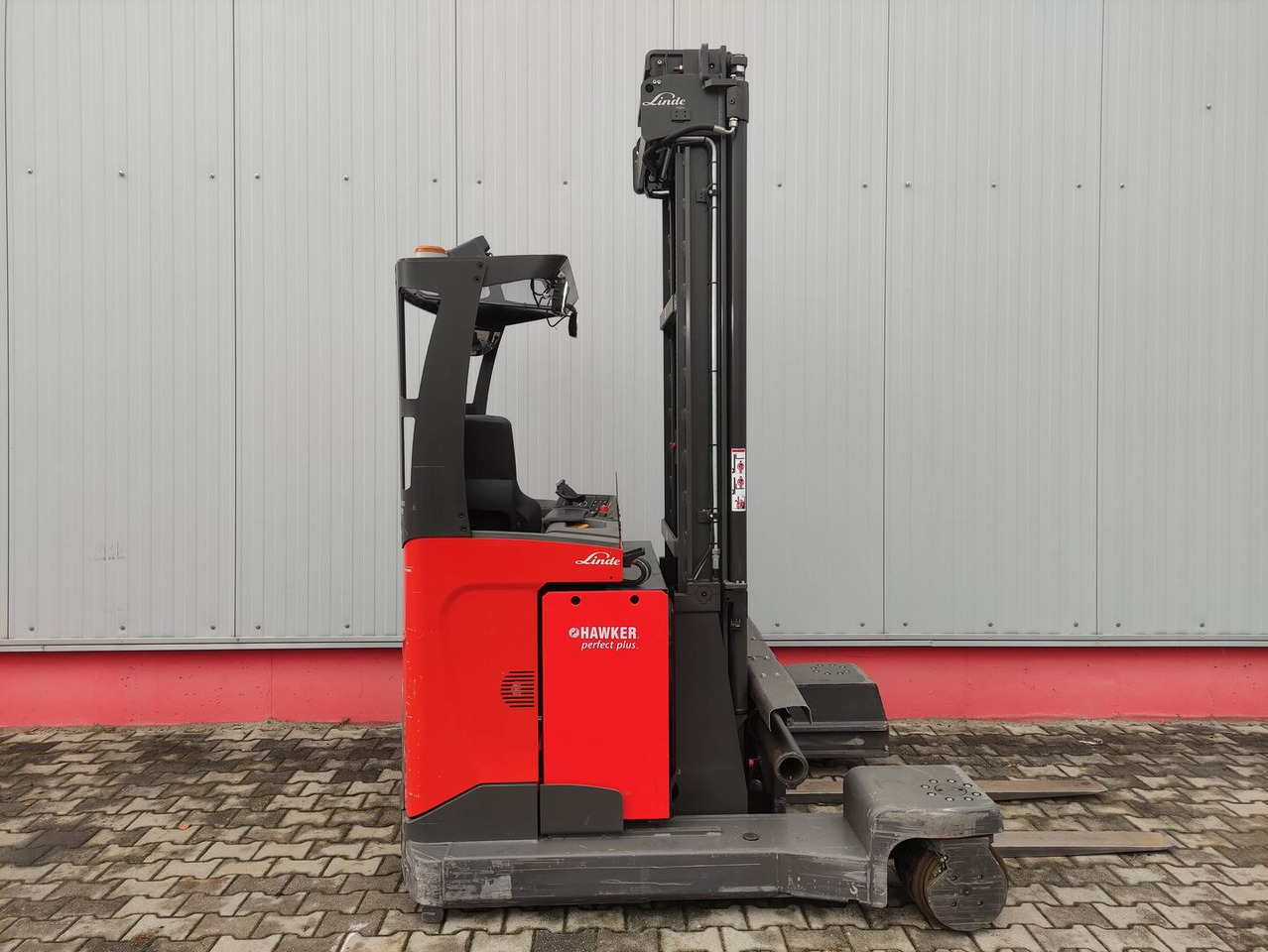 Linde R25F (UFW250TFVRF635) - Reach truck: afbeelding 2 Linde R25F (UFW250TFVRF635) - Reach truck: afbeelding 2