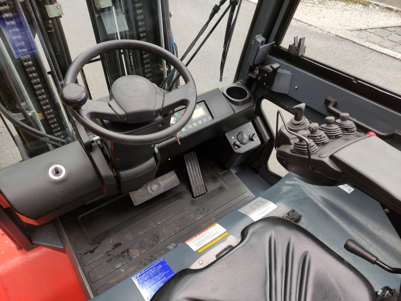 Toyota 8FBMT50 - Elektrische heftruck: afbeelding 5 Toyota 8FBMT50 - Elektrische heftruck: afbeelding 5