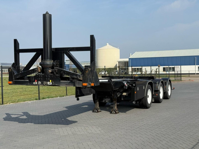 D-Tec CTD-41-03D TIPPER, CONTAINER, STEERING, LIFT AXLE. - Containertransporter/ Wissellaadbak oplegger: afbeelding 1 D-Tec CTD-41-03D TIPPER, CONTAINER, STEERING, LIFT AXLE. - Containertransporter/ Wissellaadbak oplegger: afbeelding 1