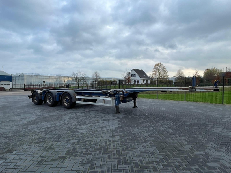 Renders ROC 16.27 CC X-STEERING, ALLE AANSLUITINGEN, APK. - Containertransporter/ Wissellaadbak oplegger: afbeelding 1 Renders ROC 16.27 CC X-STEERING, ALLE AANSLUITINGEN, APK. - Containertransporter/ Wissellaadbak oplegger: afbeelding 1