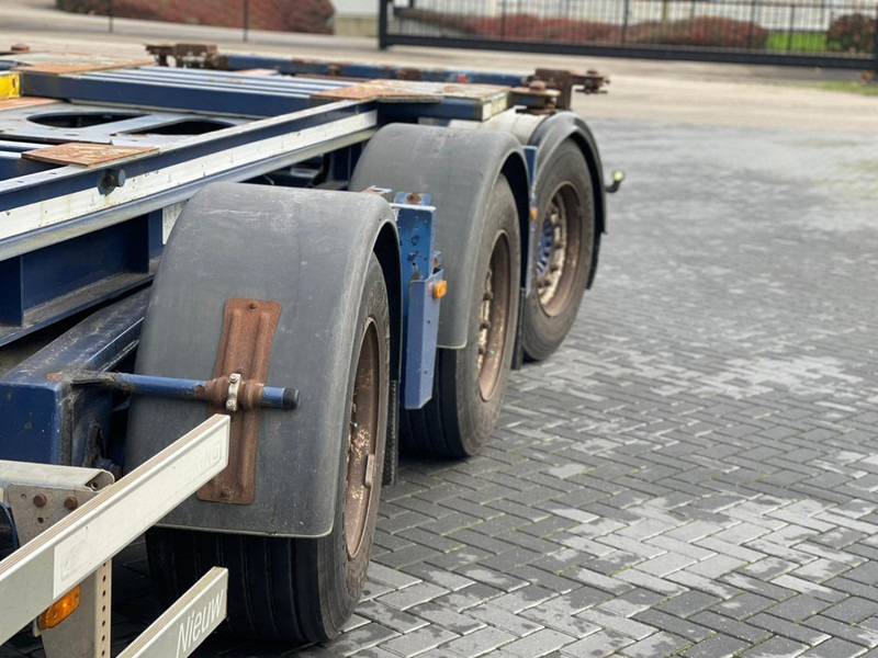Renders ROC 16.27 CC X-STEERING, ALLE AANSLUITINGEN, APK. - Containertransporter/ Wissellaadbak oplegger: afbeelding 3 Renders ROC 16.27 CC X-STEERING, ALLE AANSLUITINGEN, APK. - Containertransporter/ Wissellaadbak oplegger: afbeelding 3
