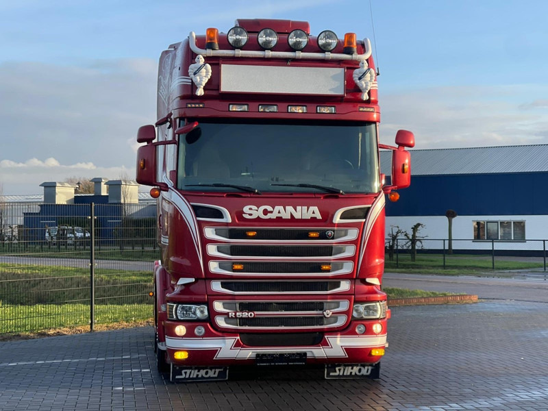 Scania R520 6X2/4, VOLLUCHT, SHOWTRUCK, LEER, RETARDER. - Trekker: afbeelding 2 Scania R520 6X2/4, VOLLUCHT, SHOWTRUCK, LEER, RETARDER. - Trekker: afbeelding 2
