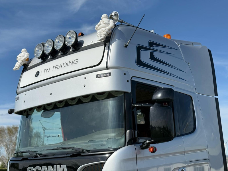 Scania R520 V8 FULL AIR, STEERING PUSHER, SHOW TRUCK, TOP - Trekker: afbeelding 3 Scania R520 V8 FULL AIR, STEERING PUSHER, SHOW TRUCK, TOP - Trekker: afbeelding 3