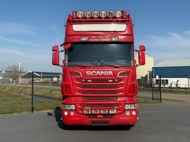 Scania R560 V8 RETARDER, FULL SPOILER, STEEL/AIR, LEATHER, 2 TANKS. - Trekker: afbeelding 2 Scania R560 V8 RETARDER, FULL SPOILER, STEEL/AIR, LEATHER, 2 TANKS. - Trekker: afbeelding 2