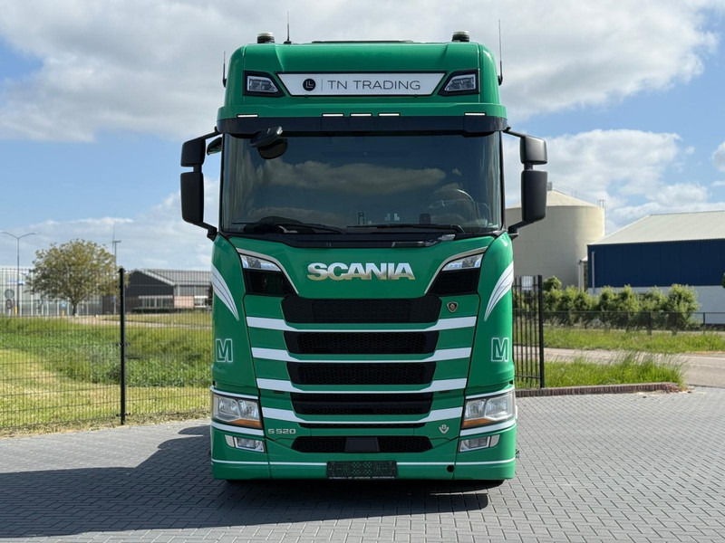 Scania S520 V8 NGS NO EGR, 2.95WB, FULL SPOILER, RETARDER, FULL AIR. - Trekker: afbeelding 4 Scania S520 V8 NGS NO EGR, 2.95WB, FULL SPOILER, RETARDER, FULL AIR. - Trekker: afbeelding 4