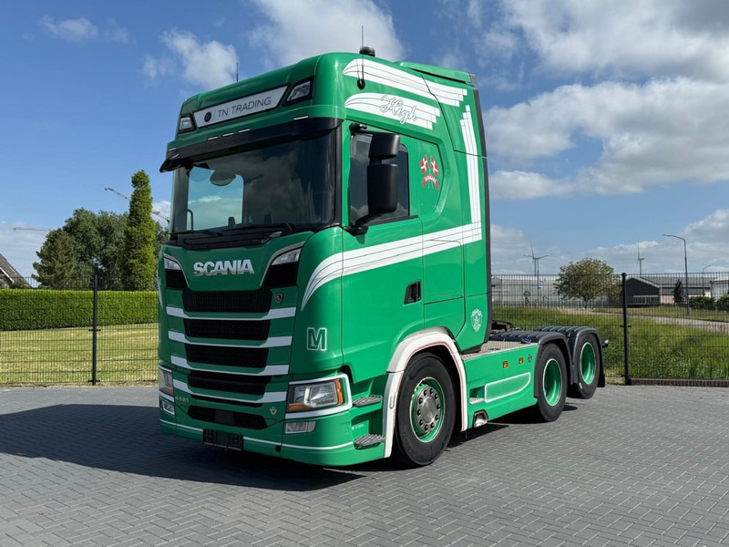 Scania S520 V8 NGS NO EGR, 2.95WB, FULL SPOILER, RETARDER, FULL AIR. - Trekker: afbeelding 1 Scania S520 V8 NGS NO EGR, 2.95WB, FULL SPOILER, RETARDER, FULL AIR. - Trekker: afbeelding 1