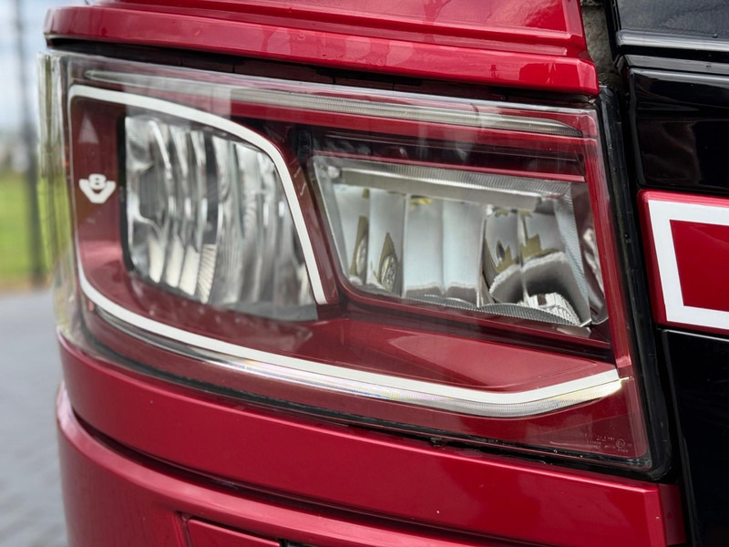 Scania S580 V8 NGS SHOWTRUCK, VOLLUCHT, RETARDER, LEER, GESTUURD. - Trekker: afbeelding 5 Scania S580 V8 NGS SHOWTRUCK, VOLLUCHT, RETARDER, LEER, GESTUURD. - Trekker: afbeelding 5