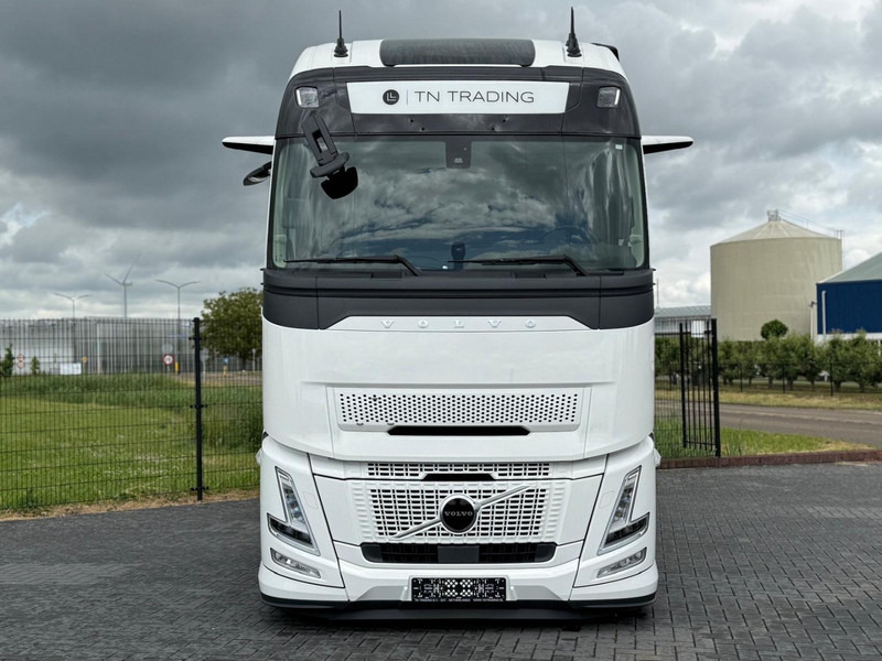 Volvo FH 13.460XL NEW, FULL AIR, ALCOA, HYDRAULIC, XL, FULL. - Trekker: afbeelding 3 Volvo FH 13.460XL NEW, FULL AIR, ALCOA, HYDRAULIC, XL, FULL. - Trekker: afbeelding 3