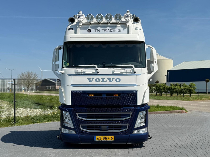 Volvo FH 13.540XL VOLLUCHT, DYNAMIC STEERING, 6X2/4, LEER, I-PARK COOL. - Trekker: afbeelding 4 Volvo FH 13.540XL VOLLUCHT, DYNAMIC STEERING, 6X2/4, LEER, I-PARK COOL. - Trekker: afbeelding 4