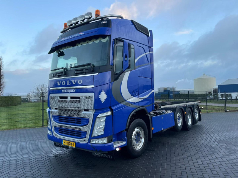Volvo FH 460 NL TRUCK, ALCOA WHEELS, 2X TANK, CONTAINER! - Containertransporter/ Wissellaadbak vrachtwagen: afbeelding 3 Volvo FH 460 NL TRUCK, ALCOA WHEELS, 2X TANK, CONTAINER! - Containertransporter/ Wissellaadbak vrachtwagen: afbeelding 3