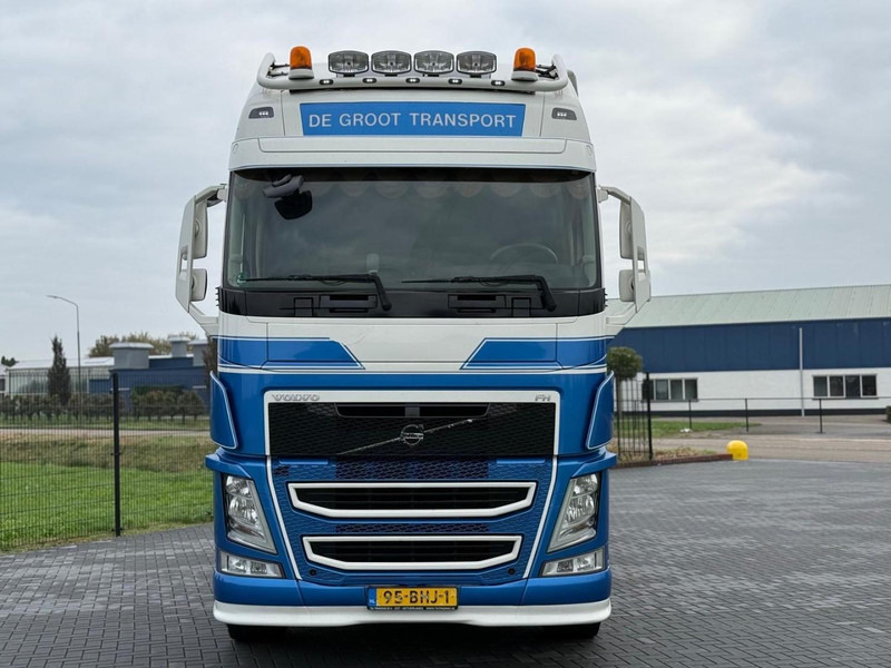 Volvo FH 540 CONTAINER TRANSPORT, KIEP SYSTEEM, LEATHER SEATS, TOP. - Containertransporter/ Wissellaadbak vrachtwagen: afbeelding 3 Volvo FH 540 CONTAINER TRANSPORT, KIEP SYSTEEM, LEATHER SEATS, TOP. - Containertransporter/ Wissellaadbak vrachtwagen: afbeelding 3