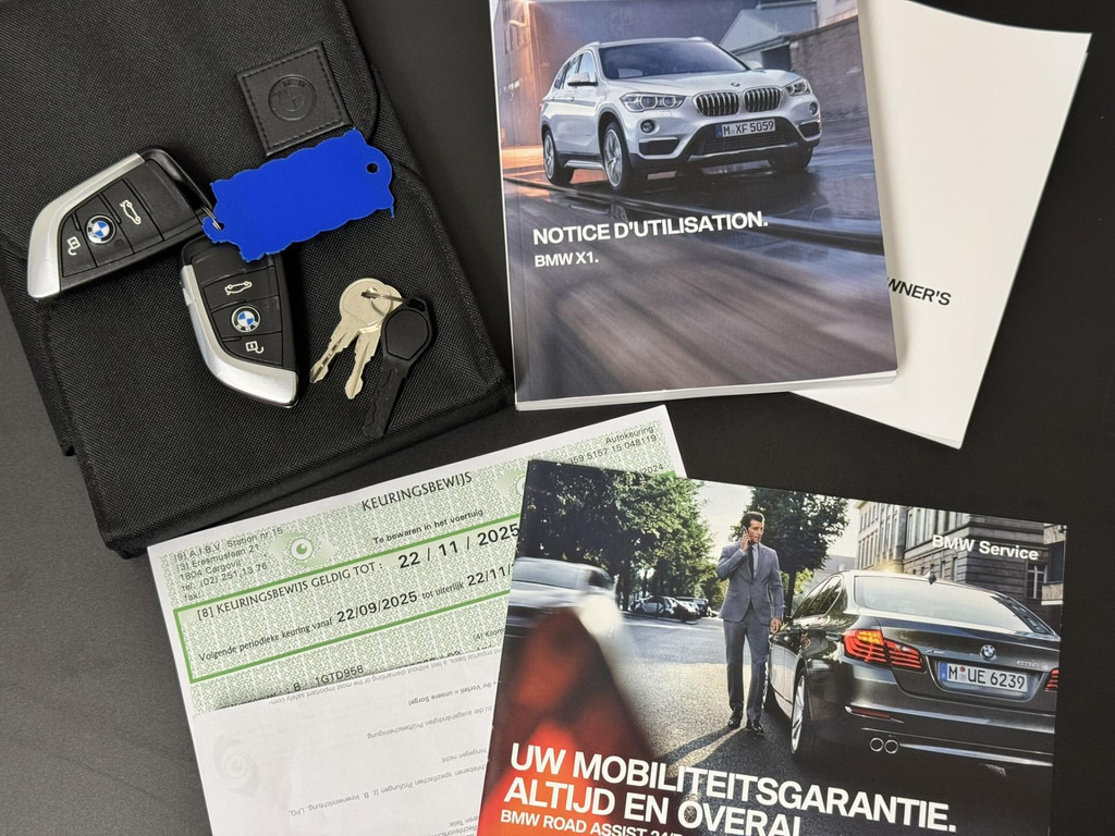 BMW X1-SDrive18i High Executive Automaat Cruise control Climate control Stoelverwarming Navigatie Full LED Head-up display Camera - SUV: afbeelding 3 BMW X1-SDrive18i High Executive Automaat Cruise control Climate control Stoelverwarming Navigatie Full LED Head-up display Camera - SUV: afbeelding 3