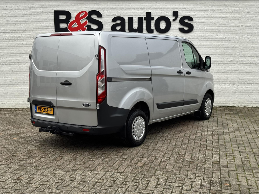 Ford Transit Custom-270 2.2 TDCI L1H1 Trend Cruise control Airco Winterpack Parkeersensoren v/a Achteruitrijcamera Bluetooth - Gesloten bestelwagen: afbeelding 2 Ford Transit Custom-270 2.2 TDCI L1H1 Trend Cruise control Airco Winterpack Parkeersensoren v/a Achteruitrijcamera Bluetooth - Gesloten bestelwagen: afbeelding 2