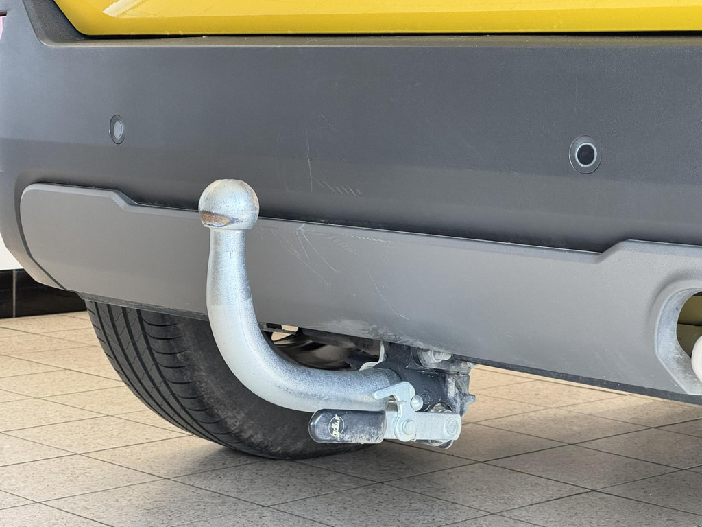 Jeep Avenger-1.2 Altitude Adaptive cruise control Climate control Parkeersensor achter DAB radio - SUV: afbeelding 3 Jeep Avenger-1.2 Altitude Adaptive cruise control Climate control Parkeersensor achter DAB radio - SUV: afbeelding 3