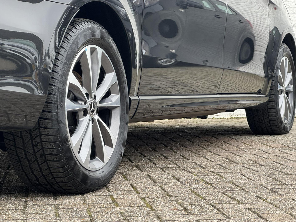 Personenvervoer, Elektrische bedrijfswagen Mercedes-Benz EQV-300 L2 Avantgarde Burmester 7 persoons Stoelkoeling Elektrische schuifdeuren Middenconsole: afbeelding 10 Personenvervoer, Elektrische bedrijfswagen Mercedes-Benz EQV-300 L2 Avantgarde Burmester 7 persoons Stoelkoeling Elektrische schuifdeuren Middenconsole: afbeelding 10