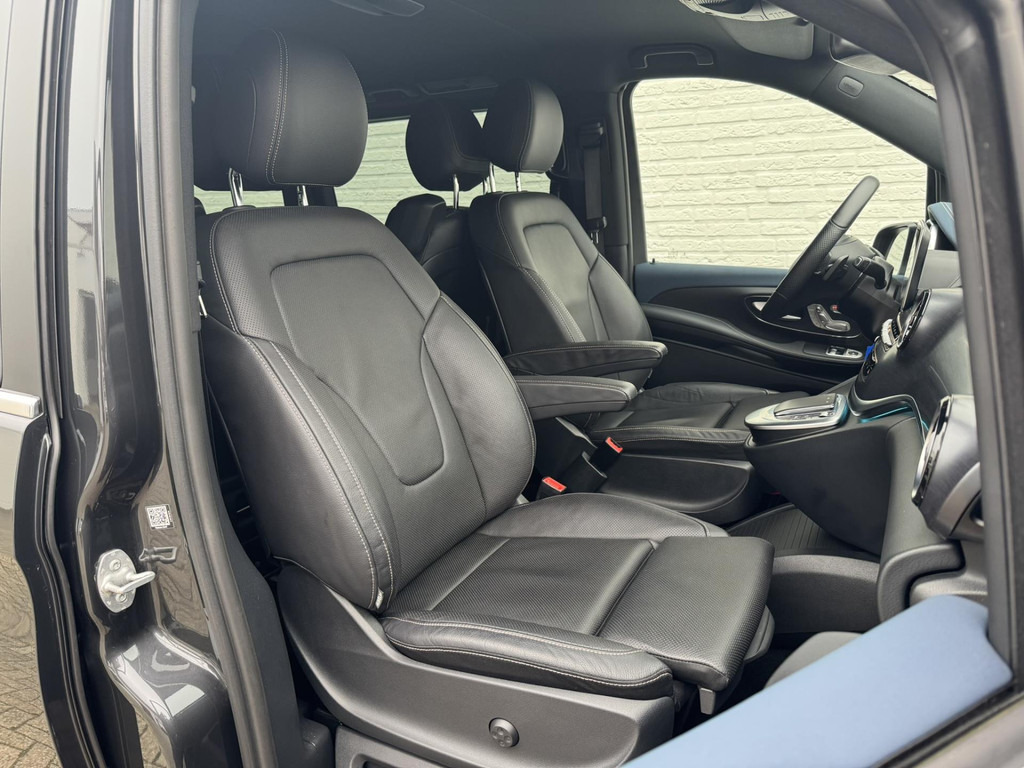 Personenvervoer, Elektrische bedrijfswagen Mercedes-Benz EQV-300 L2 Avantgarde Burmester 7 persoons Stoelkoeling Elektrische schuifdeuren Middenconsole: afbeelding 16 Personenvervoer, Elektrische bedrijfswagen Mercedes-Benz EQV-300 L2 Avantgarde Burmester 7 persoons Stoelkoeling Elektrische schuifdeuren Middenconsole: afbeelding 16