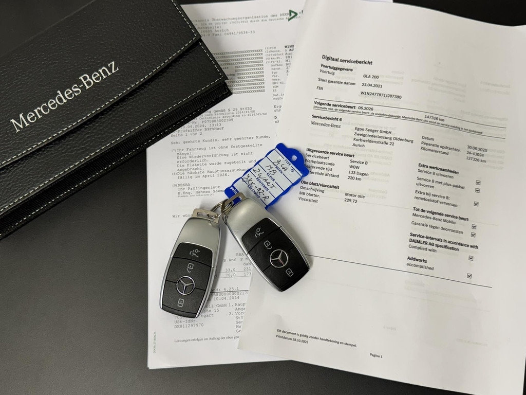 Mercedes-Benz GLA-200 AMG Sfeerverlichting Trekhaak Cruise Climate Navigatie Bluetooth Stoelverwarming - SUV: afbeelding 3 Mercedes-Benz GLA-200 AMG Sfeerverlichting Trekhaak Cruise Climate Navigatie Bluetooth Stoelverwarming - SUV: afbeelding 3