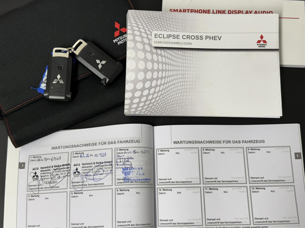 Mitsubishi Eclipse Cross-2.4 PHEV Intense+ Cruise control Climate control Navigatie Apple Android Parkeersensoren plus camera - SUV: afbeelding 3 Mitsubishi Eclipse Cross-2.4 PHEV Intense+ Cruise control Climate control Navigatie Apple Android Parkeersensoren plus camera - SUV: afbeelding 3