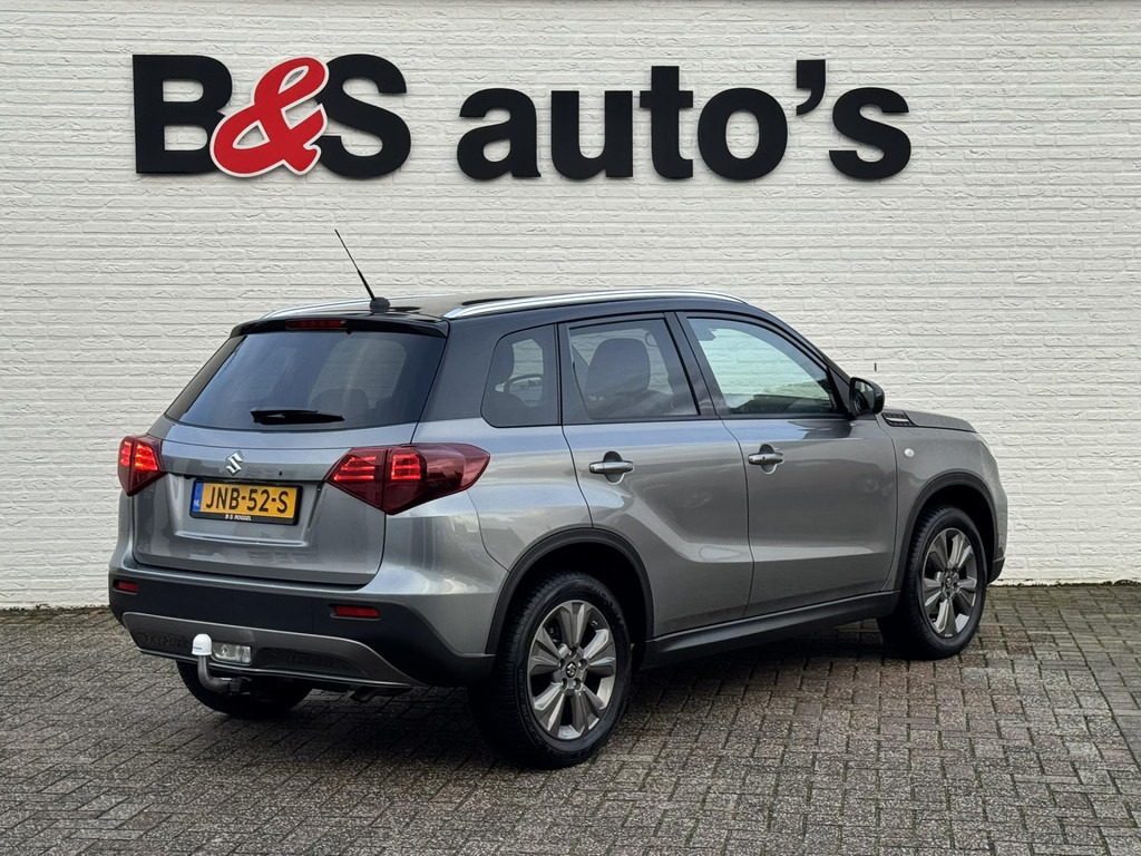 Suzuki Vitara-1.5 Hybrid Select Automaat Adaptive cruise Climate control Apple / Android Stoelverwarming Dodehoekdetectie - SUV: afbeelding 2 Suzuki Vitara-1.5 Hybrid Select Automaat Adaptive cruise Climate control Apple / Android Stoelverwarming Dodehoekdetectie - SUV: afbeelding 2