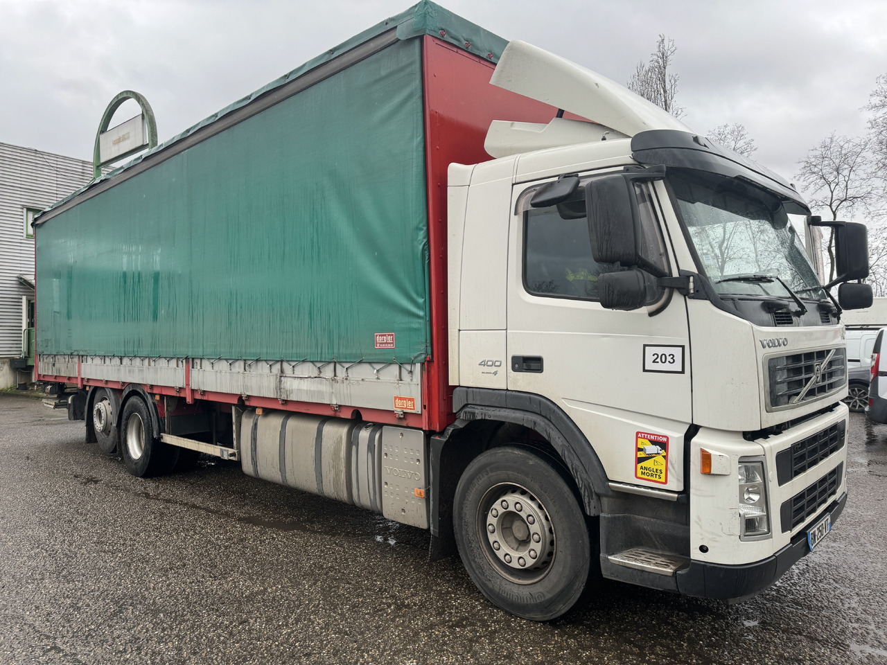 VOLVO FM 400 - Schuifzeilen vrachtwagen: afbeelding 1 VOLVO FM 400 - Schuifzeilen vrachtwagen: afbeelding 1