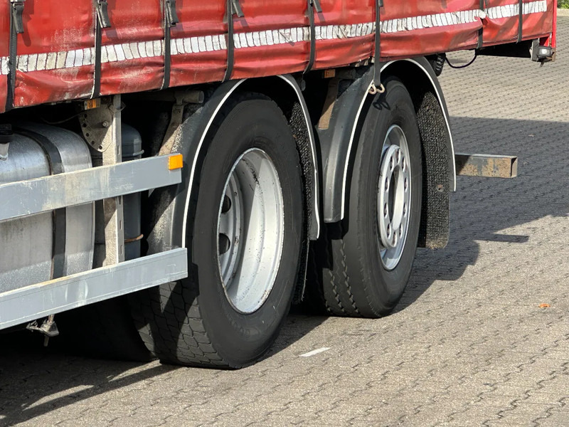 DAF CF 330 6X2*4 Schuifzeil / Laadklep / Kooiaap 05-2026 Apk! - Schuifzeilen vrachtwagen: afbeelding 3 DAF CF 330 6X2*4 Schuifzeil / Laadklep / Kooiaap 05-2026 Apk! - Schuifzeilen vrachtwagen: afbeelding 3