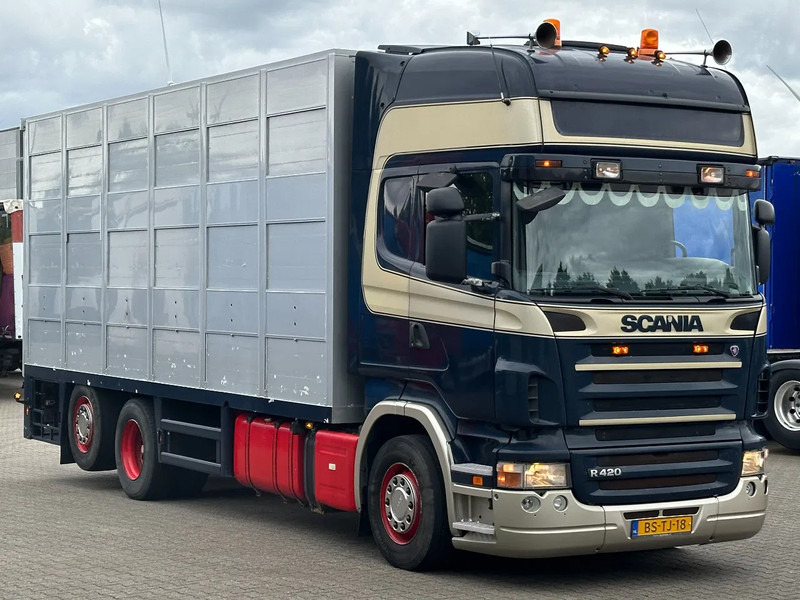 Scania R420 6x2 Topline / 3 Stock Animal Transport / Retarder / Euro 5 - Veewagen vrachtwagen: afbeelding 2 Scania R420 6x2 Topline / 3 Stock Animal Transport / Retarder / Euro 5 - Veewagen vrachtwagen: afbeelding 2