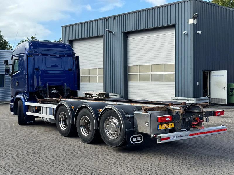 Scania R520 V8 8x4*4 Retarder / BDF / Full Air / Euro 6 - Containertransporter/ Wissellaadbak vrachtwagen: afbeelding 4 Scania R520 V8 8x4*4 Retarder / BDF / Full Air / Euro 6 - Containertransporter/ Wissellaadbak vrachtwagen: afbeelding 4
