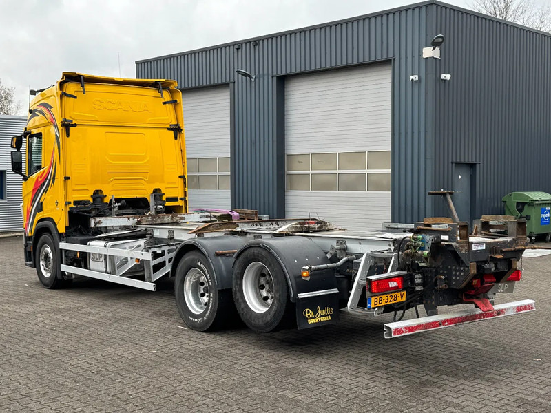 Scania R650 V8 6x2 WB 4.95mtr Retarder Full Air - Chassis vrachtwagen: afbeelding 4 Scania R650 V8 6x2 WB 4.95mtr Retarder Full Air - Chassis vrachtwagen: afbeelding 4
