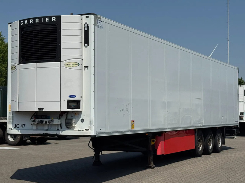Schmitz Cargobull Carrier Vector 1850MT / Dubbele verdamper / Tussenschot / SAF-Disc / Lift-as - Koelwagen oplegger: afbeelding 1 Schmitz Cargobull Carrier Vector 1850MT / Dubbele verdamper / Tussenschot / SAF-Disc / Lift-as - Koelwagen oplegger: afbeelding 1