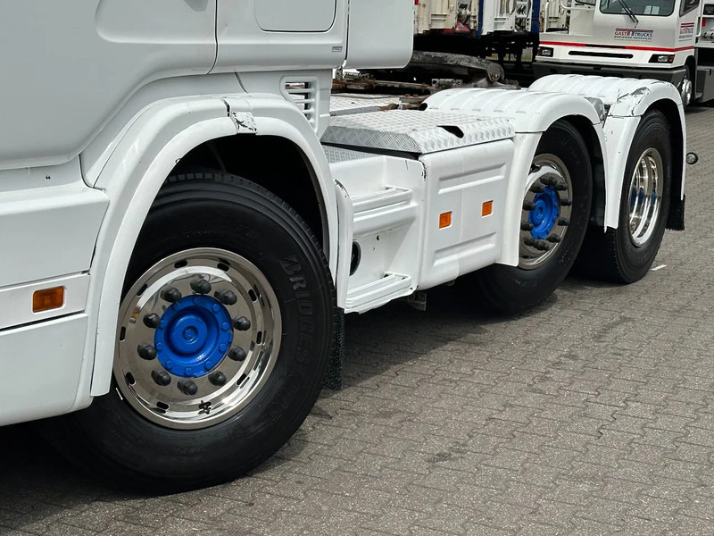 Scania R164-580 V8 6x2/4 Manual + Retarder 605 Tkm! Euro 3 - Trekker: afbeelding 2 Scania R164-580 V8 6x2/4 Manual + Retarder 605 Tkm! Euro 3 - Trekker: afbeelding 2