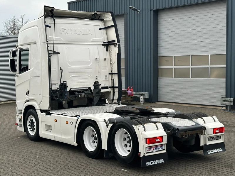 Scania R580 V8 6x2 Boogie / Retarder/ Full Air / 2 Tank - Trekker: afbeelding 4 Scania R580 V8 6x2 Boogie / Retarder/ Full Air / 2 Tank - Trekker: afbeelding 4