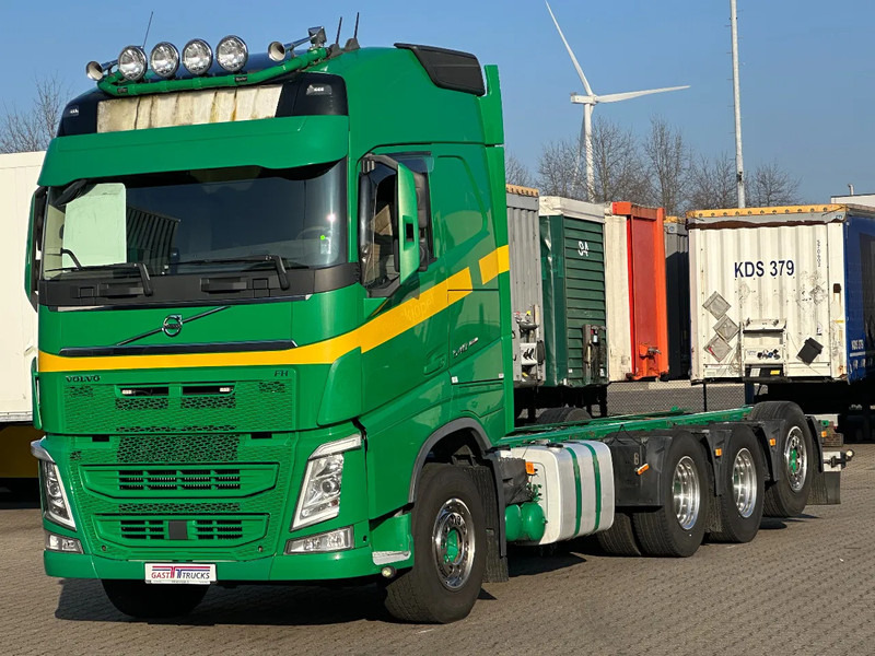 Volvo FH 13.540 Globe XL 8x4*4 Chassis Retarder *447 Tkm* - Chassis vrachtwagen: afbeelding 2 Volvo FH 13.540 Globe XL 8x4*4 Chassis Retarder *447 Tkm* - Chassis vrachtwagen: afbeelding 2