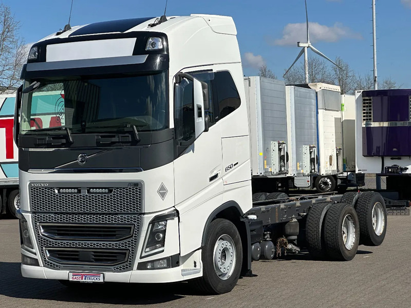 Volvo FH 16.650 6x2 Chassis Retarder Euro 6 WB 4.30 Full Air - Chassis vrachtwagen: afbeelding 1 Volvo FH 16.650 6x2 Chassis Retarder Euro 6 WB 4.30 Full Air - Chassis vrachtwagen: afbeelding 1