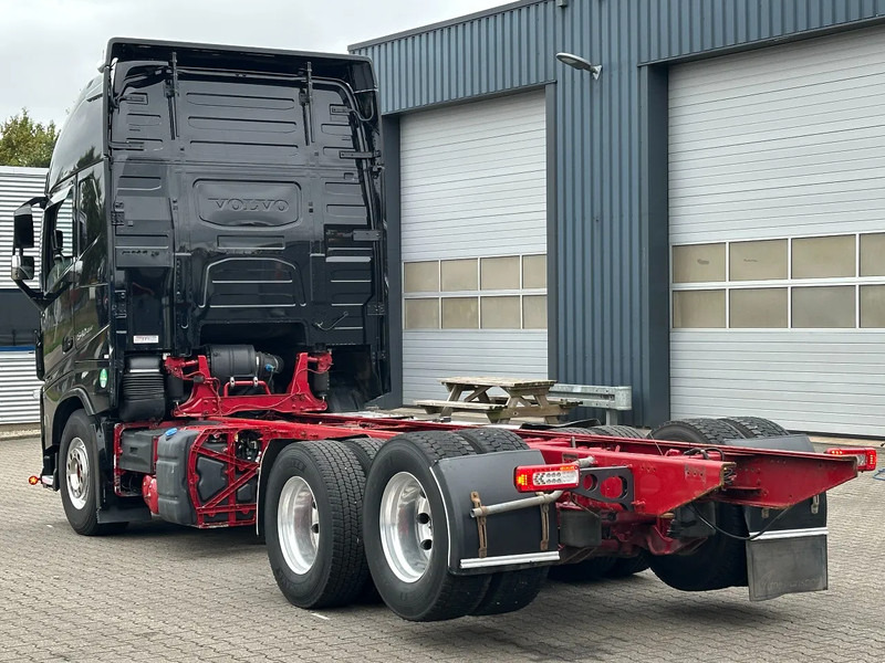 Volvo FH 540 6x2 Globe XL - Retarder - Dual Clutch - 4.30 WB - Full Air - Chassis vrachtwagen: afbeelding 4 Volvo FH 540 6x2 Globe XL - Retarder - Dual Clutch - 4.30 WB - Full Air - Chassis vrachtwagen: afbeelding 4