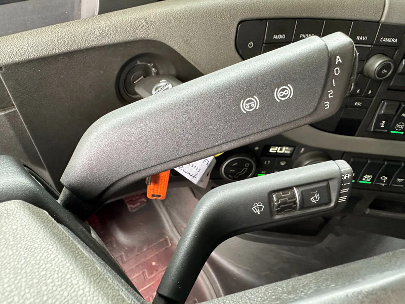 Chassis vrachtwagen Volvo FH 540 6x2 Globe XL - Retarder - Dual Clutch - 4.30 WB - Full Air: afbeelding 20 Chassis vrachtwagen Volvo FH 540 6x2 Globe XL - Retarder - Dual Clutch - 4.30 WB - Full Air: afbeelding 20