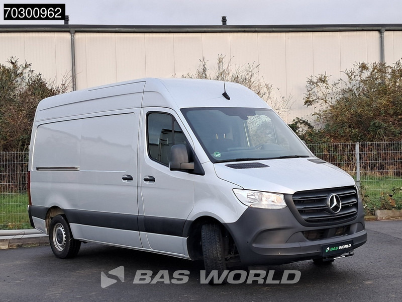 Mercedes-Benz Sprinter 315 CDI Automatik L2H2 150PS Klima Kamera Parkensensoren MBUX CarPlay Euro6 L2 A/C - Kleine bestelwagen: afbeelding 2 Mercedes-Benz Sprinter 315 CDI Automatik L2H2 150PS Klima Kamera Parkensensoren MBUX CarPlay Euro6 L2 A/C - Kleine bestelwagen: afbeelding 2