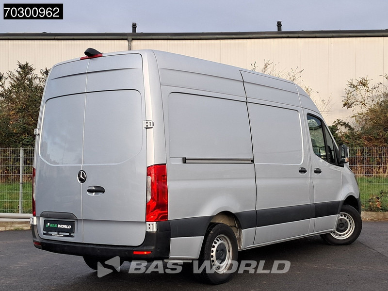 Mercedes-Benz Sprinter 315 CDI Automatik L2H2 150PS Klima Kamera Parkensensoren MBUX CarPlay Euro6 L2 A/C - Kleine bestelwagen: afbeelding 3 Mercedes-Benz Sprinter 315 CDI Automatik L2H2 150PS Klima Kamera Parkensensoren MBUX CarPlay Euro6 L2 A/C - Kleine bestelwagen: afbeelding 3