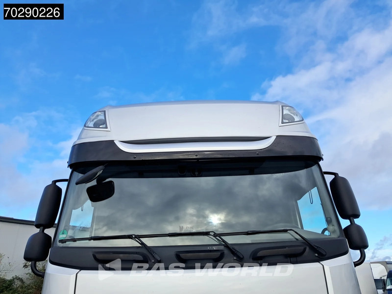 DAF XF 480 4X2 SSC Retarder Mega 2xTanks ACC LED Standklima Euro 6 - Trekker: afbeelding 5 DAF XF 480 4X2 SSC Retarder Mega 2xTanks ACC LED Standklima Euro 6 - Trekker: afbeelding 5