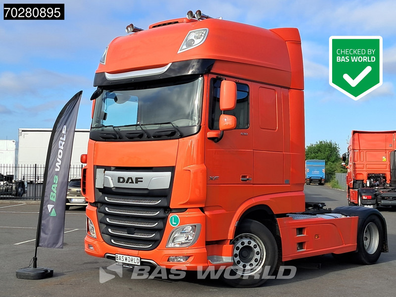 DAF XF 530 4X2 SSC Retarder 2x Tanks Standklima Navi ACC LED - Trekker: afbeelding 1 DAF XF 530 4X2 SSC Retarder 2x Tanks Standklima Navi ACC LED - Trekker: afbeelding 1